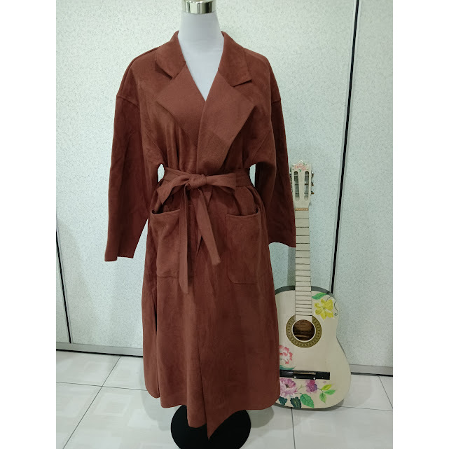 Z98 PREMIUM PRELOVED WOOL TRENCHCOAT