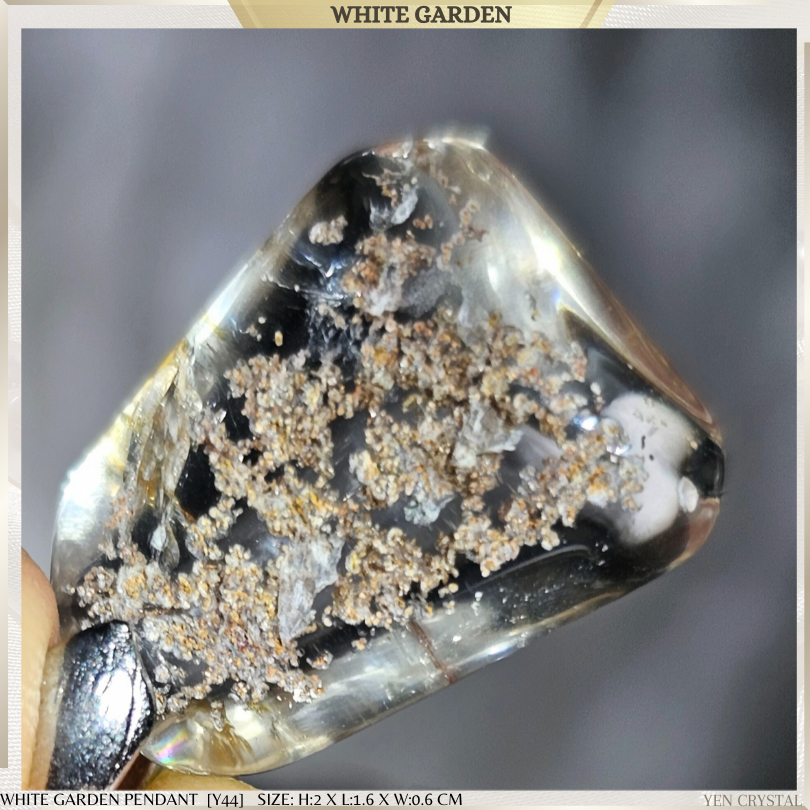 WHITE GARDEN QUARTZ PENDANT *PREMIUM GRADE* [Y44] - ความคิดสร้างสรรค์ ความแรงภายใน สมดุล