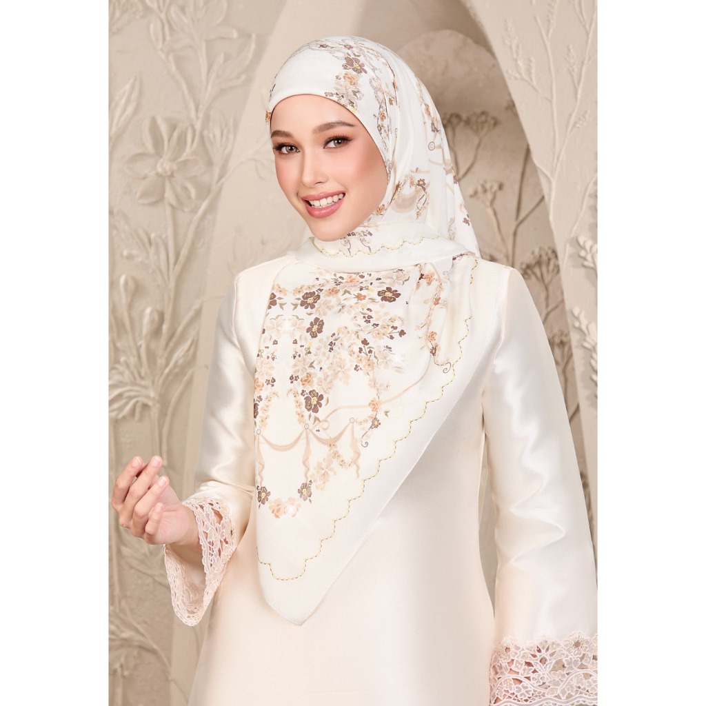 ARIANI SQUARE REYNA TWILL PRINTED เพชร