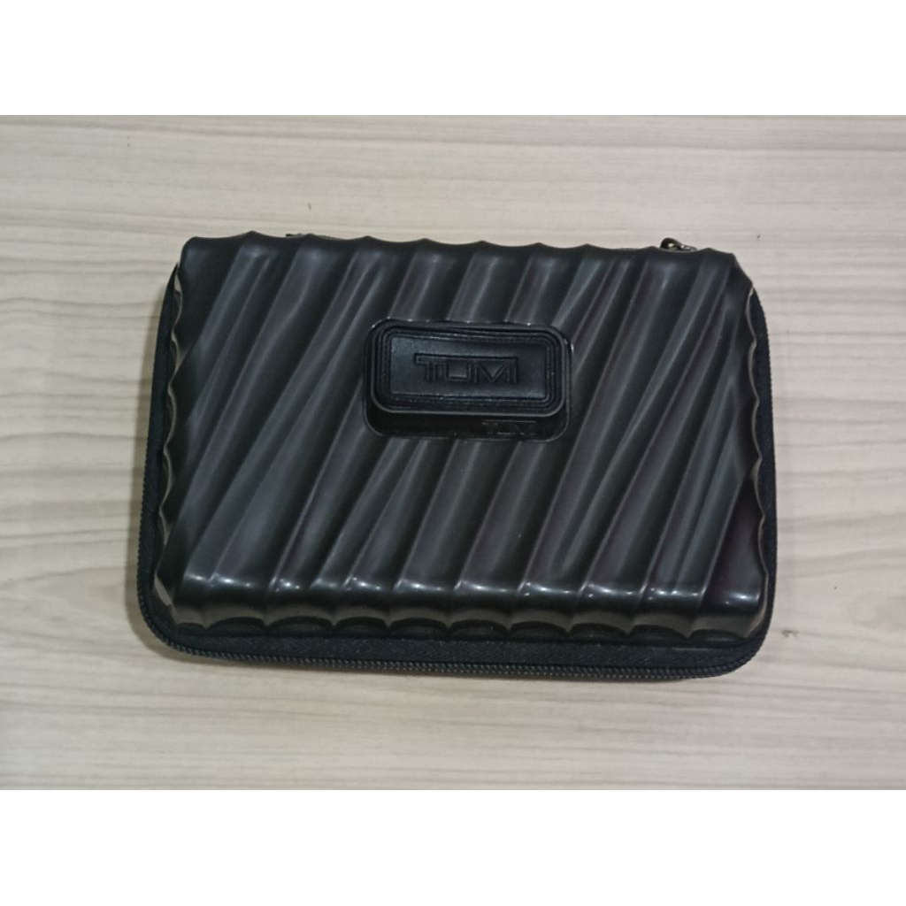 กระเป๋าอุปกรณ์เสริม Tumi (เล็ก)