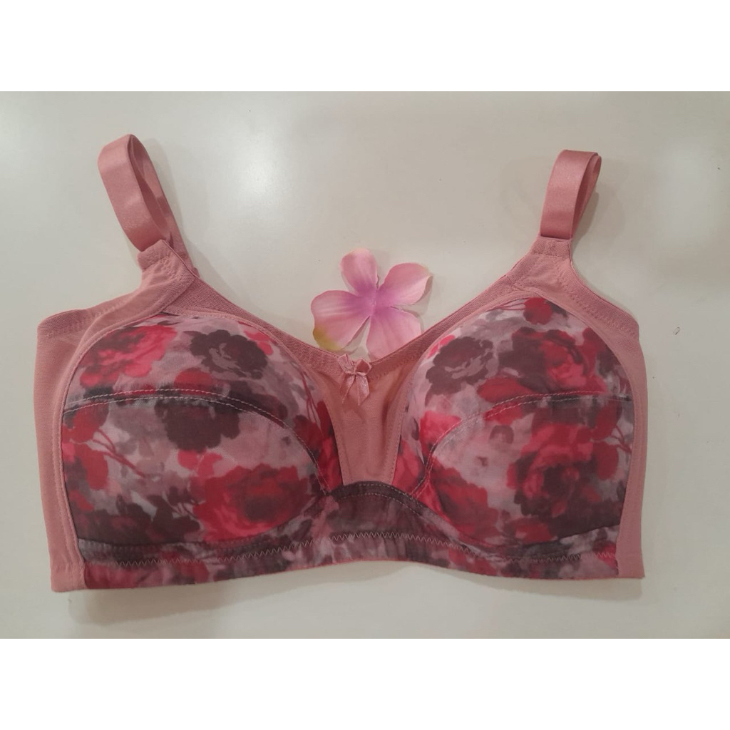 Raquel บรา M-Frame ไม่ลวด