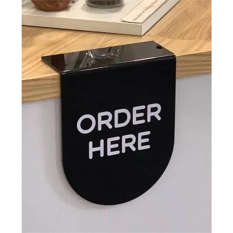 ตารางอะคริลิค Signage Order Here/Pick Up Here/PAY HERE DLL Uv Printing สีดําสีขาว