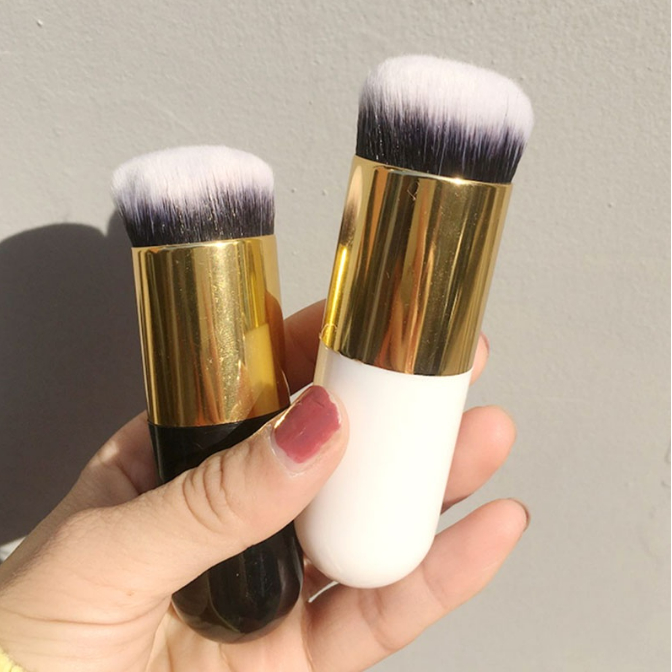MAKEUP BRUSH FOR FOUNDATION BLUSHER BLENDING BRUSH