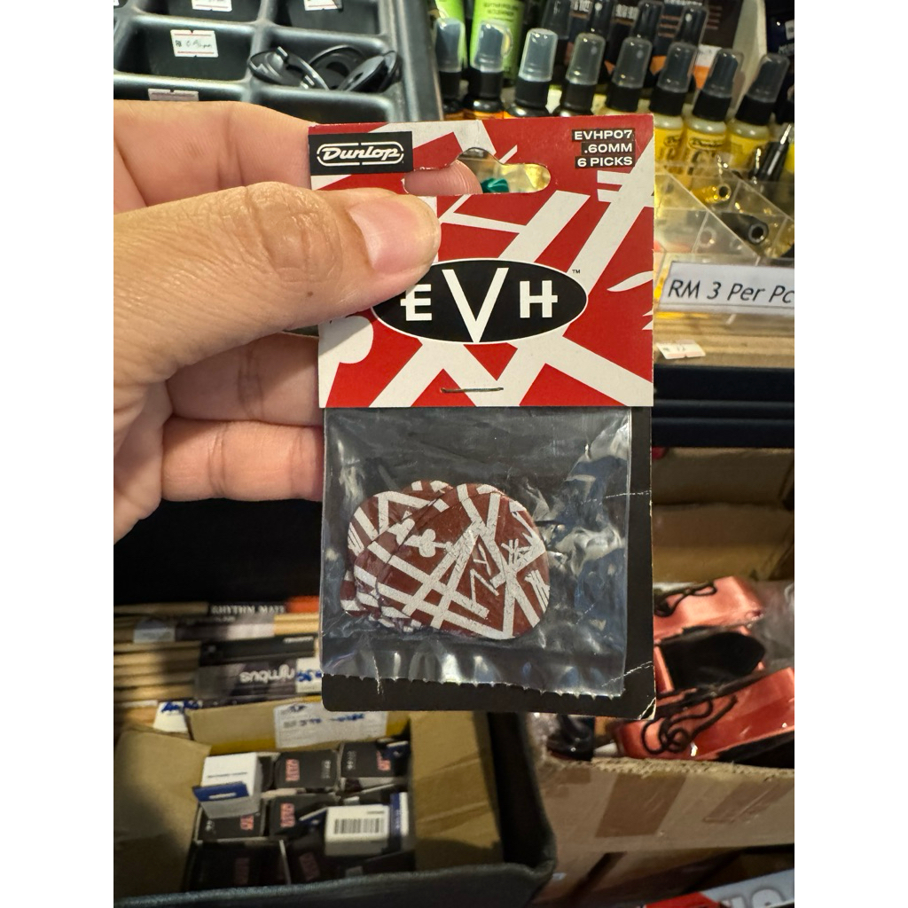 Jim Dunlop EVHP07 EVH Shark Guitar ปิ๊กกีตาร์ Max-Grip 6 แพ็ค