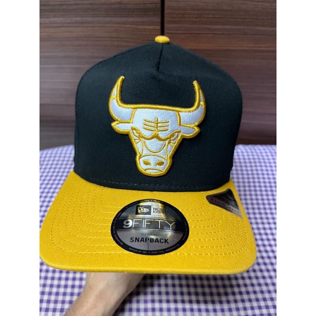 NE 950A Chicago Bulls Mustard 2Tone หมวกเบสบอล Snapback แบบปรับได้