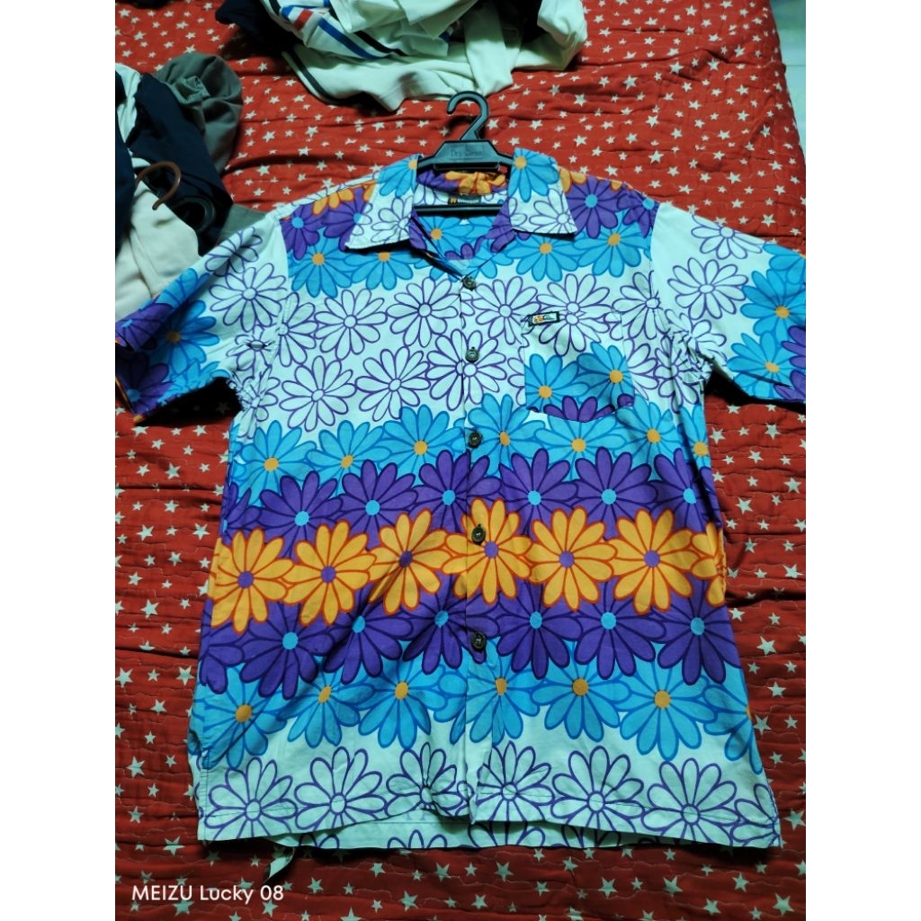 เสื้อ QUIKSILVER SIZE 22X28 INCH