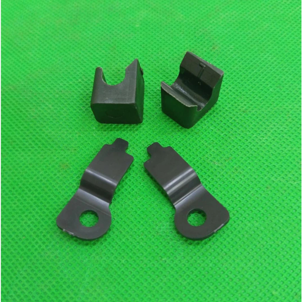 YAMAHA LC135 NEW HEAD LAMP BRACKET & BUSH SET 0 LC135 V2 V3 KLIP BUSH SET LAMPU DEPAN HOLDER V2 V3 V