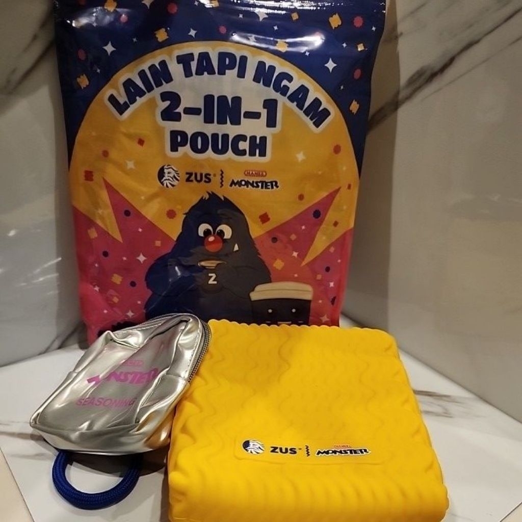 Zus Coffee X Mamee Monster 2 in 1 กระเป๋า