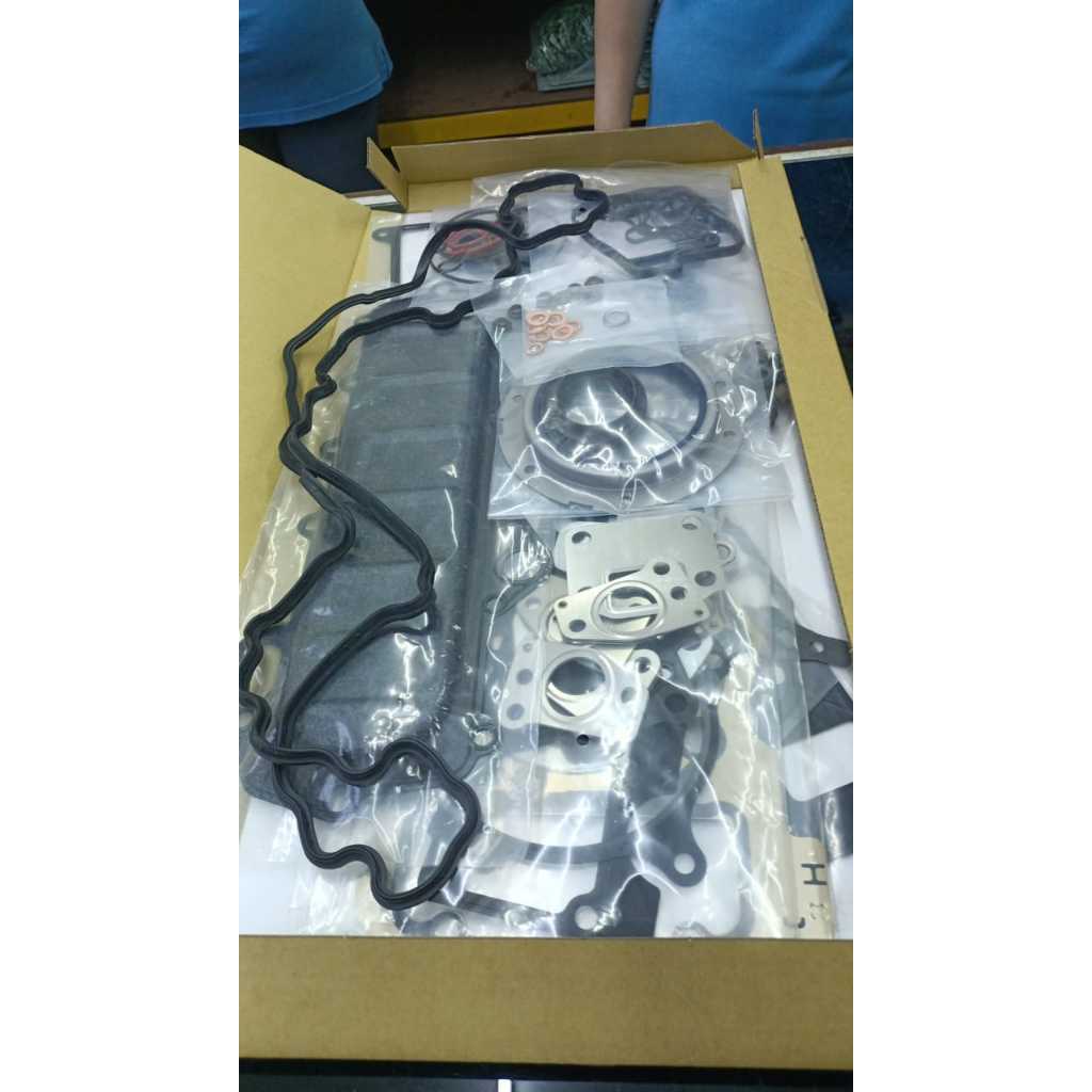 MITSUBISHI FUSO CANTER 4.9 4M50 ENGINE HEAD FULL SET METAL OVERHAUL GASKET SET