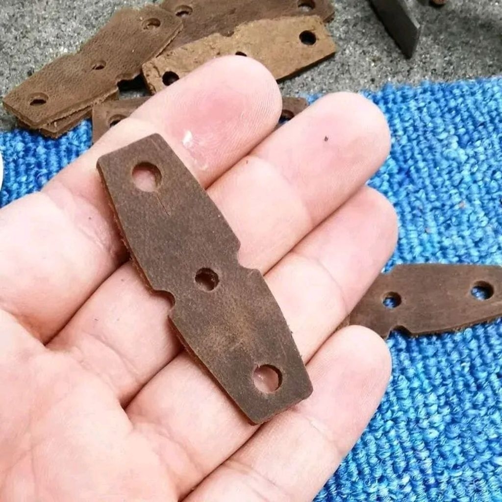 กระเป๋าหนังไมโครไฟเบอร์ CrazyHorse Die-Cut P52