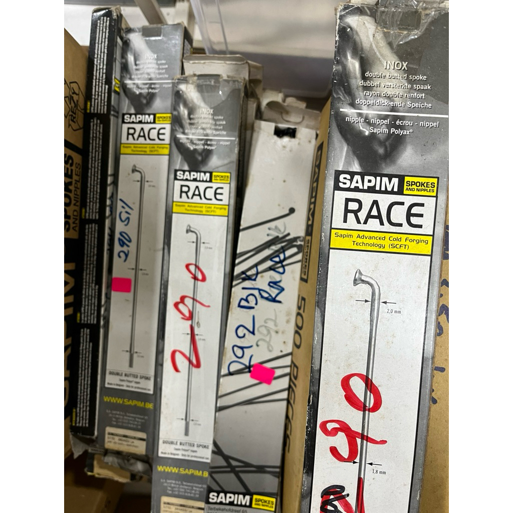 ซี่ลวด Sapim Race เงิน J-bend หนึ่งชุดมี32ชิ้นพร้อมจุกนม