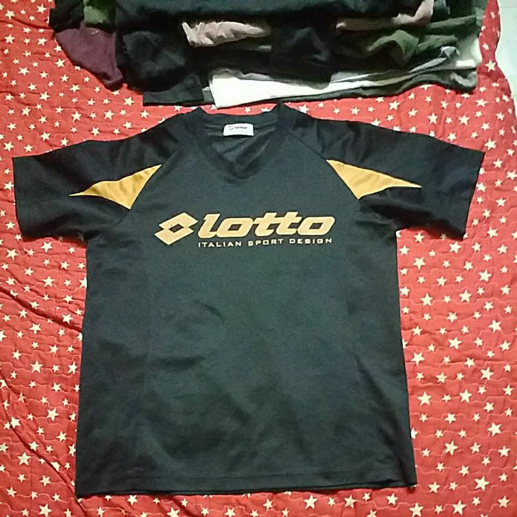 เสื้อ LOTTO SIZE M 19.5X24 INCH