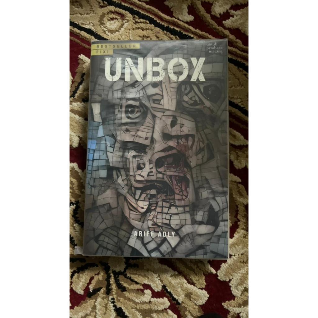 PRELOVED: UNBOX - ARIFF ADLY