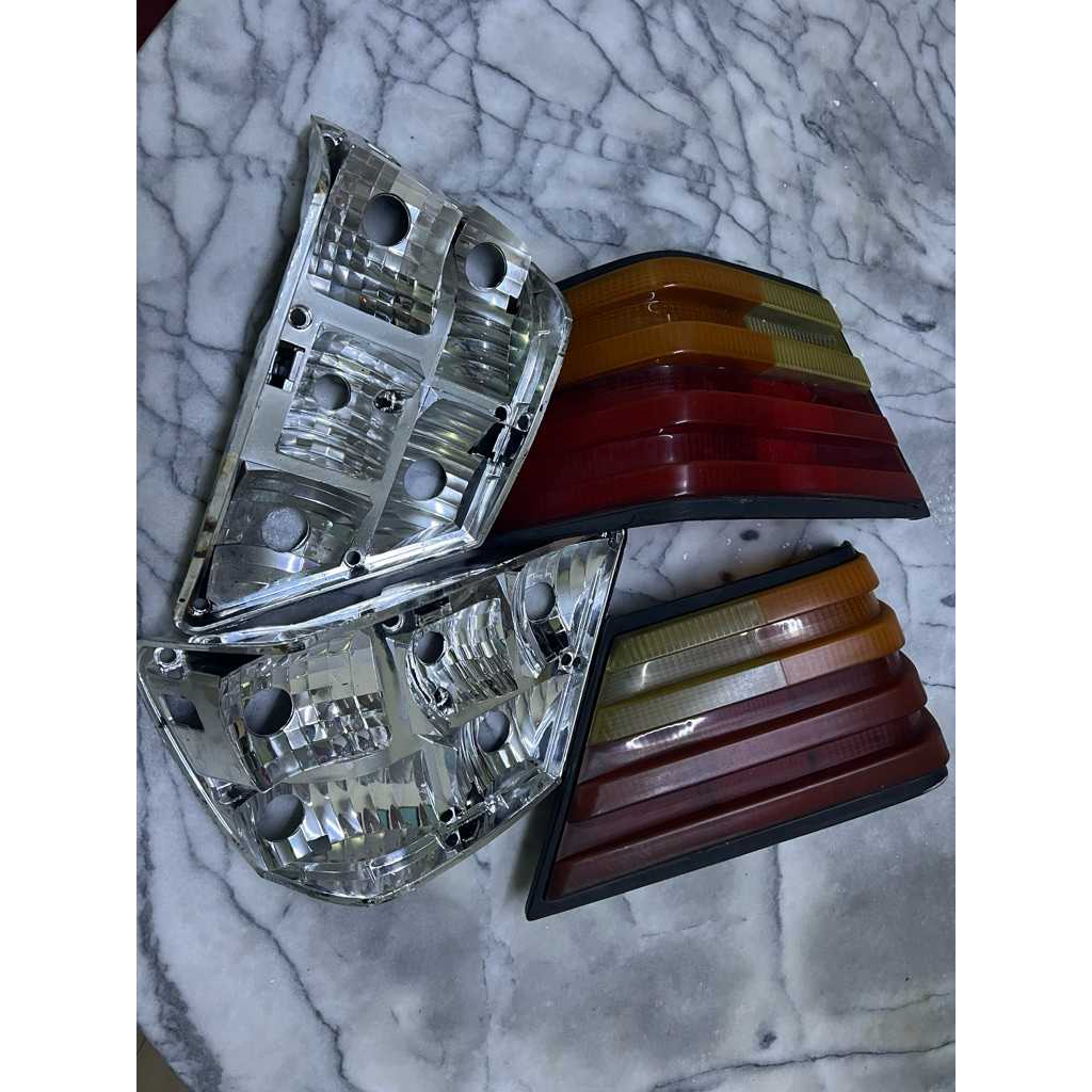 ชุดไฟท้าย Mercedes w124