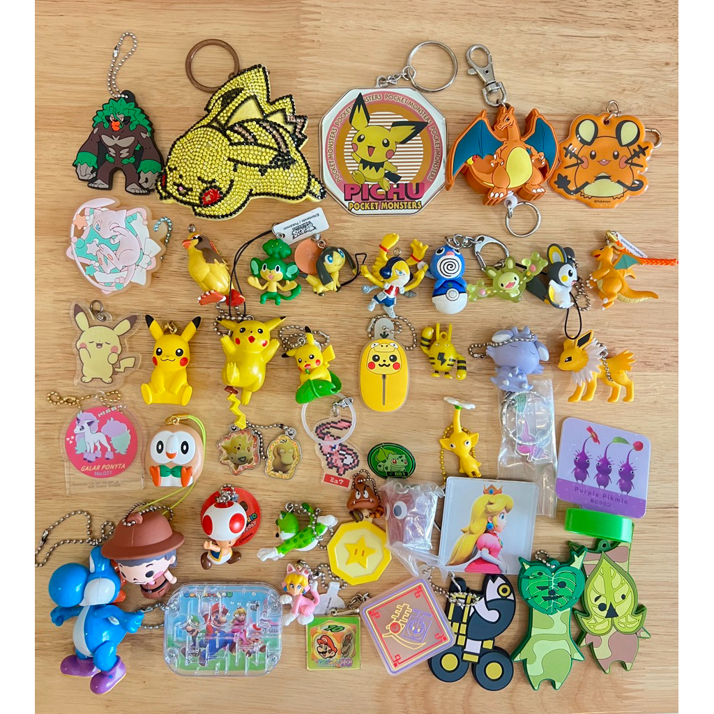 [12/12 Update] Assorted Nintendo Pokemon Kirby Pikmin Auper Mario Games พวงกุญแจของเล่น Trinkets Pre