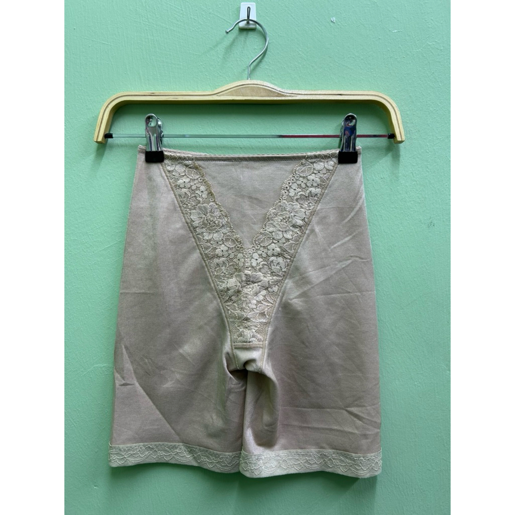 GS38 Wing Push Up Shaper Pant