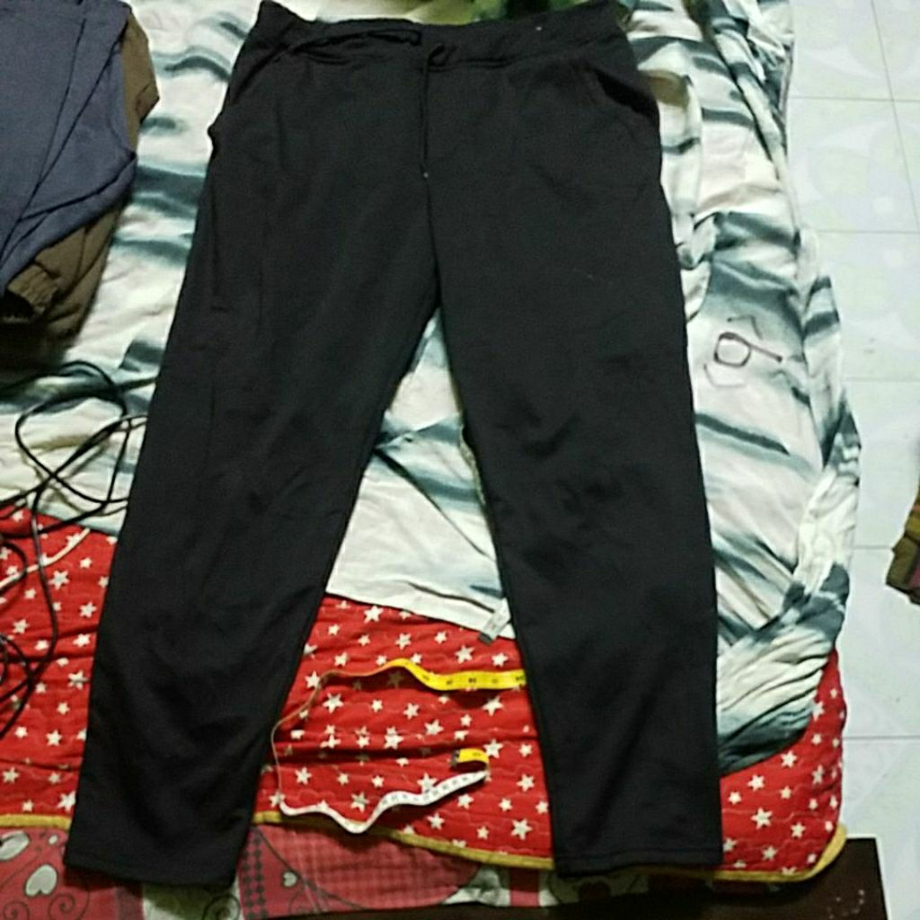 CLOSSHI SWEATPANT JOGGER SIZE XL 33 40X41 INCH