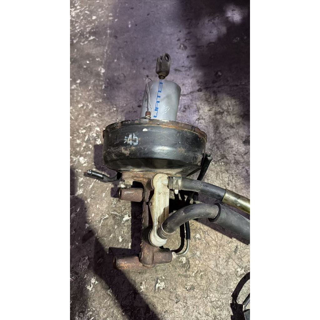 Daihatsu Hijet S85 S89 Brake Booster Master Pump Daihatsu Hijet (USED HALFCUT)