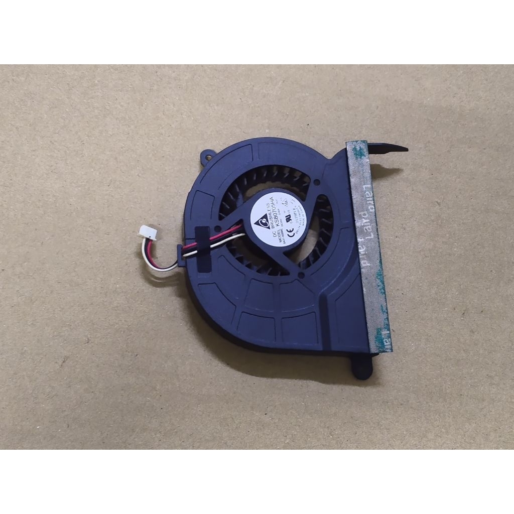 พัดลมระบายความร้อน Samsung RV413