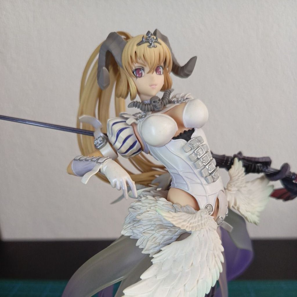 Sins Seven Deadly: Lucifer Shinyaku Jashinzou 1:8 Scale Pvc Figure Loose