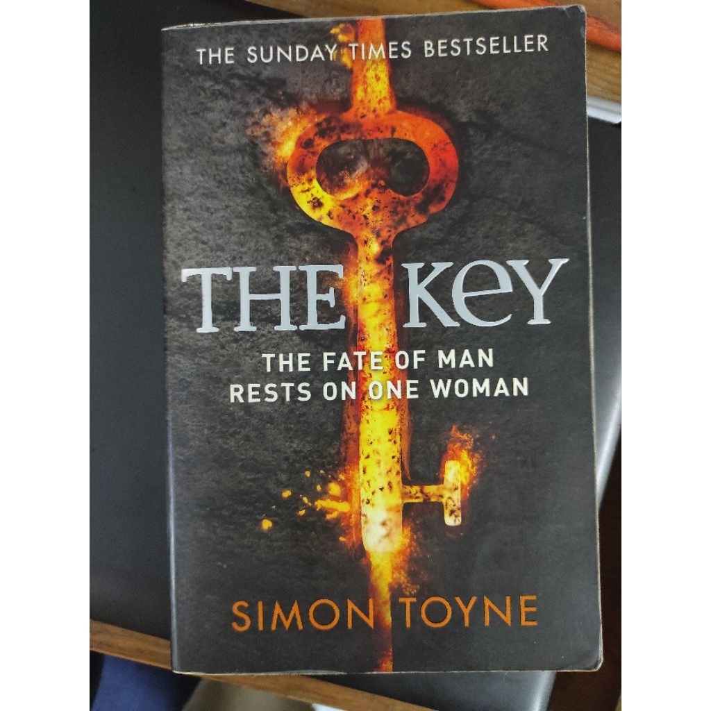 [ใช้แล้ว] THE KEY - SIMON TOYNE