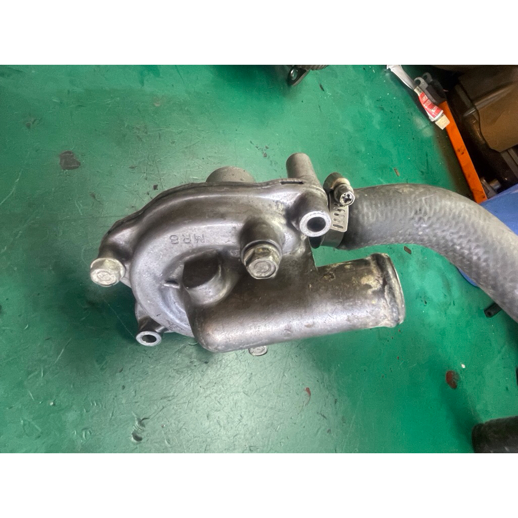HONDA RVF400 (NC35) ปั้มน้ํา 1992-1996