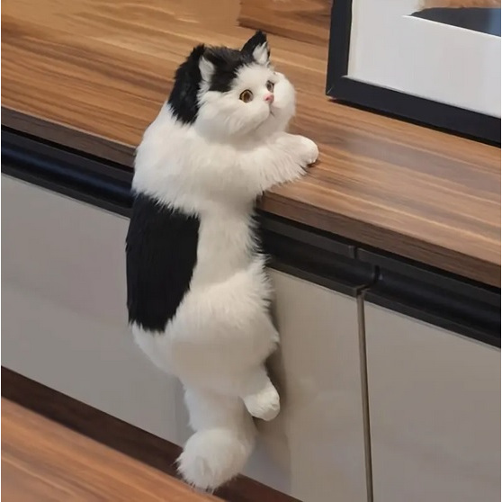 Kucing Nakal Comed Perabut พร้อม Bulu Lembut / ลูกแมวปีนเขาขนนุ่มซนสมจริง