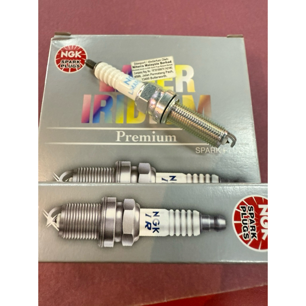 SPARK PLUG NGK IRIDIUM LASER LMAR8BI-9 ADV160 VARIO160