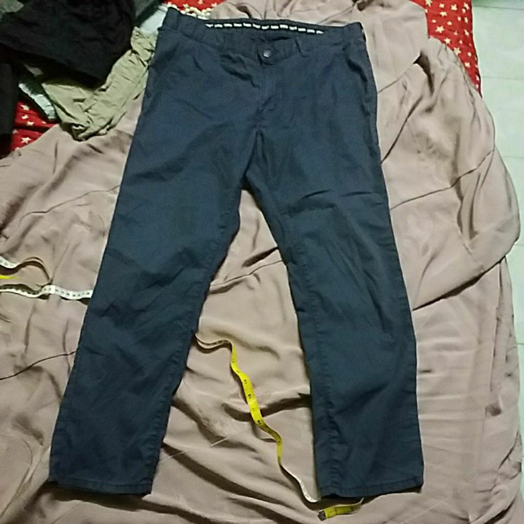 EDWIN JEANS KAIN NIPIS SIZE 32 33X37 INCH