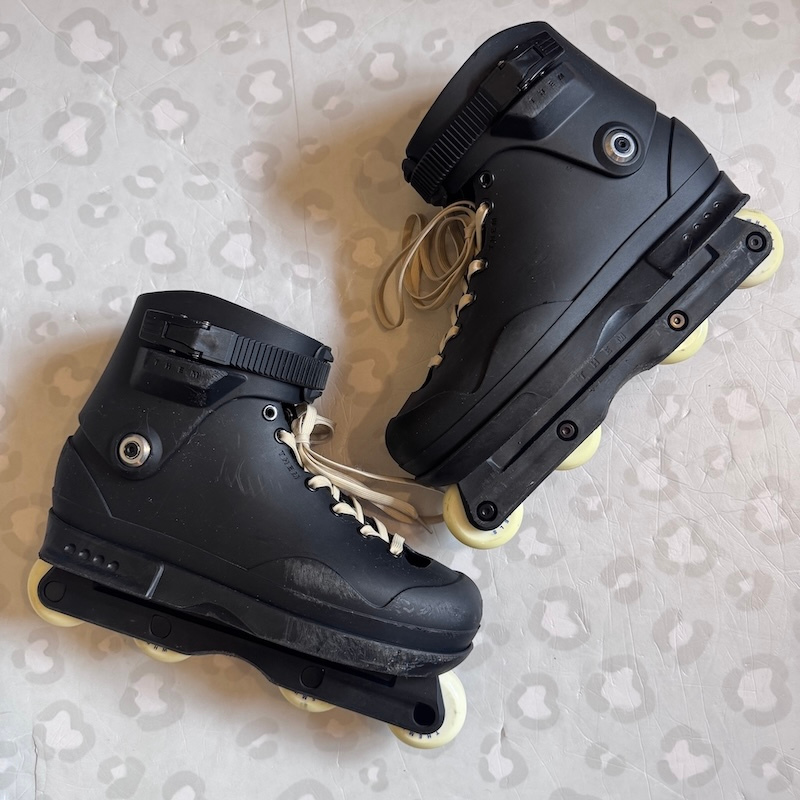 THEM - 909 Aggressive Inline Skates (L / USED)