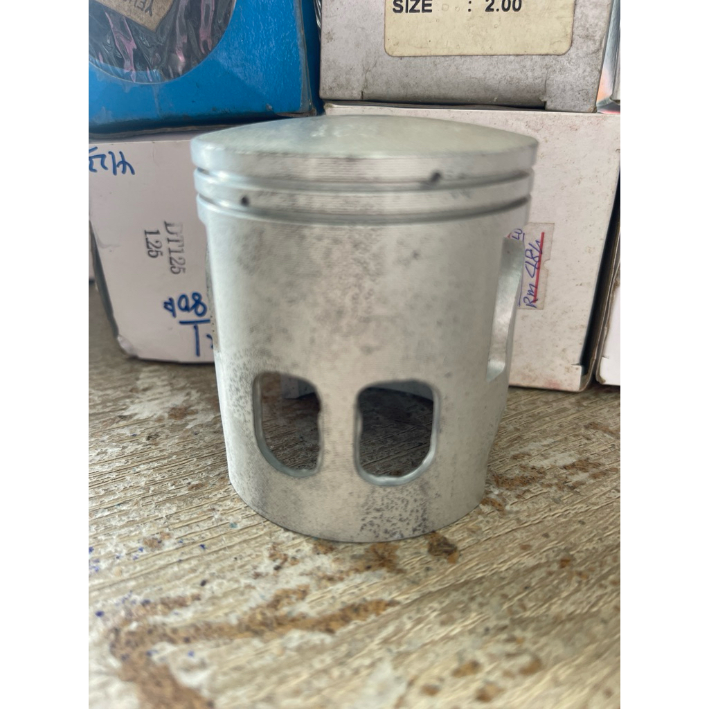 PISTON DT125-STD-400