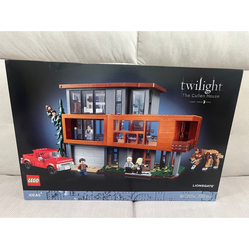 LEGO 21354 IDEAS Twilight The Cullen House
