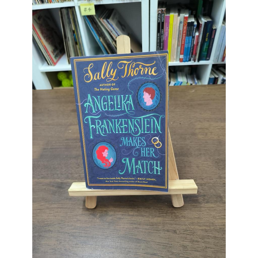 Angelika Frankenstein ทําให้การแข่งขันของเธอโดย Sally Thorne