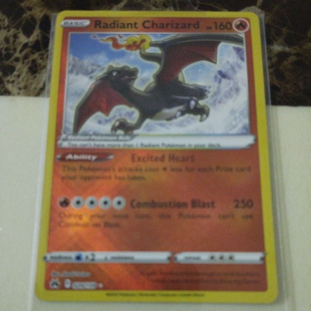 การ์ดโปเกมอน - Radiant Charizard Crown Zenith