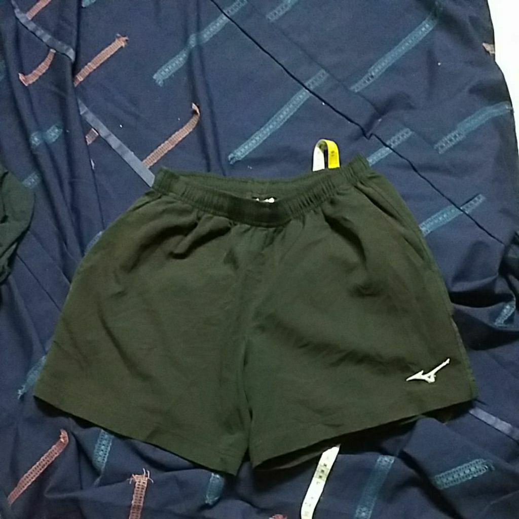 MIZUNO SHORTPANT SIZE M 24 34X14 INCH