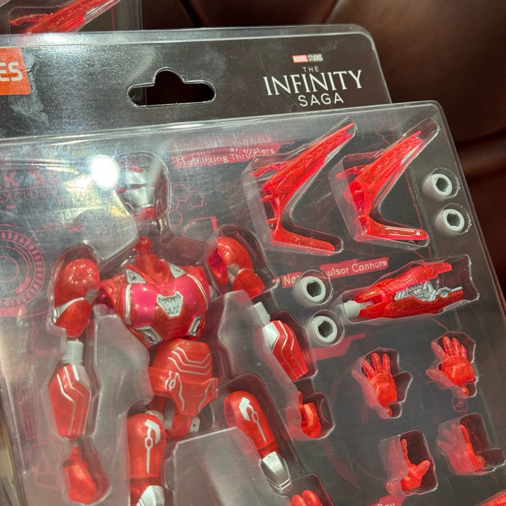 Blokees Marvel Ironman Mark 50 Limited Edition โปร่งแสงโปร่งใสสีแดง Redeem Optimus Prime Secret Supe