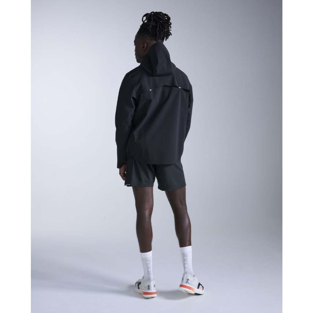 2XU เสื้อแจ็คเก็ตกันน้ําโล่จุดระเบิดสําหรับผู้ชาย MR7545A