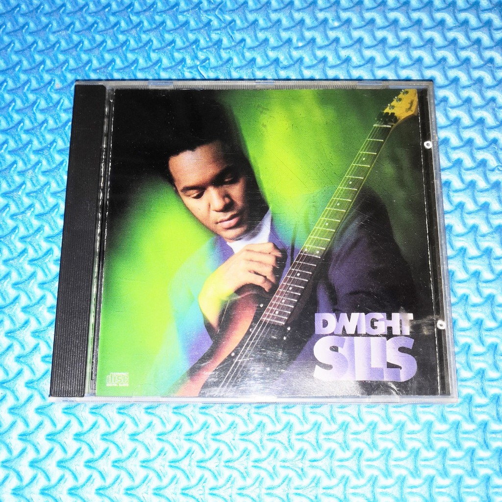 Dwight Sills - Dwight Sills *อัลบั้มเปิดตัว* [1990] ซีดีเพลง