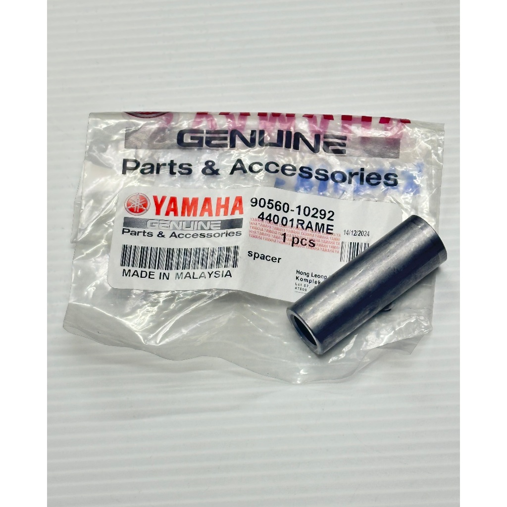 YAMAHA FRONT CENTER WHEEL BUSH Y125ZR / Y15ZR /Y16ZR / LC V1-V8 (90560-10292)