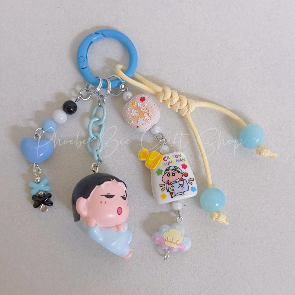 GANTUNGAN Crayon Shinchan พวงกุญแจทําด้วยมือน่ารักการ์ตูนกระเป๋าตกแต่ง Crayon Shinchan Handmade พวงก