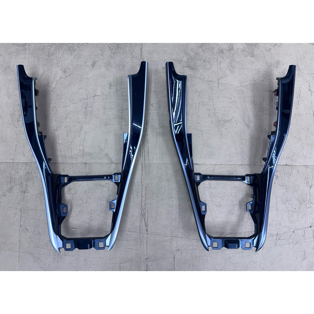 Toyota Harrier ZSU60 2015-2018 PLAYER CASING