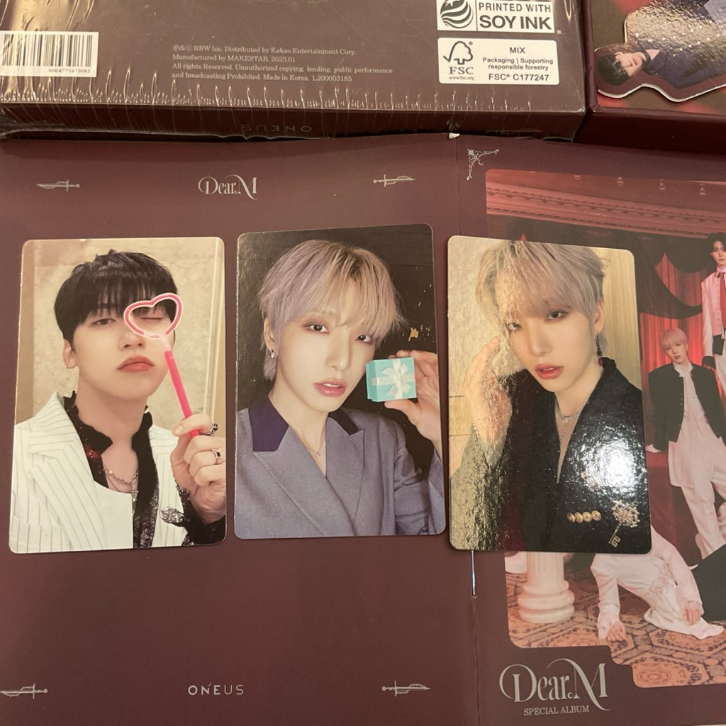 Oneus Photocards จากอัลบั้มพิเศษ Dear M