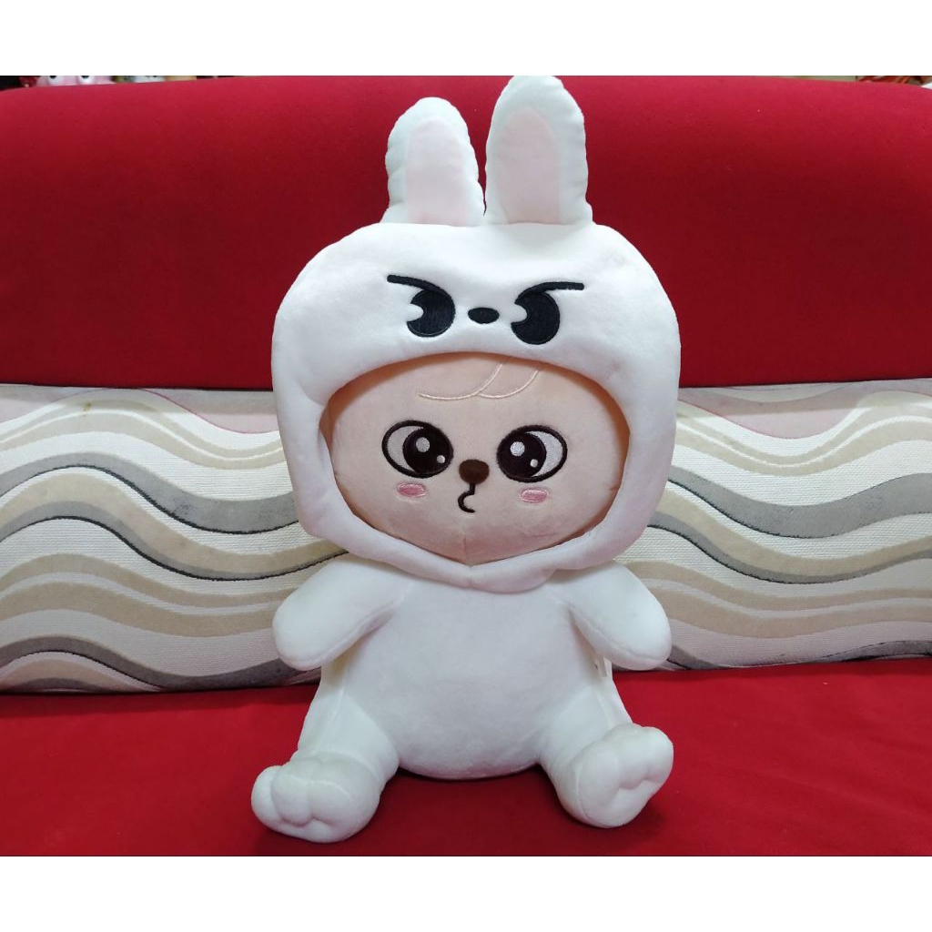 ตุ๊กตา Stray Kids Skzoo กอด Seungmin