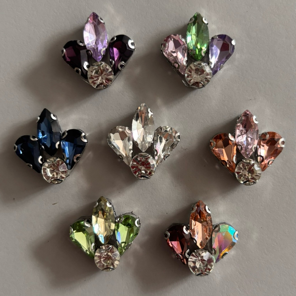 PREORDER PLS CHAT BEFORE ORDER: Manik Bead iron on-harga utk satu (1pc) รหัส i1