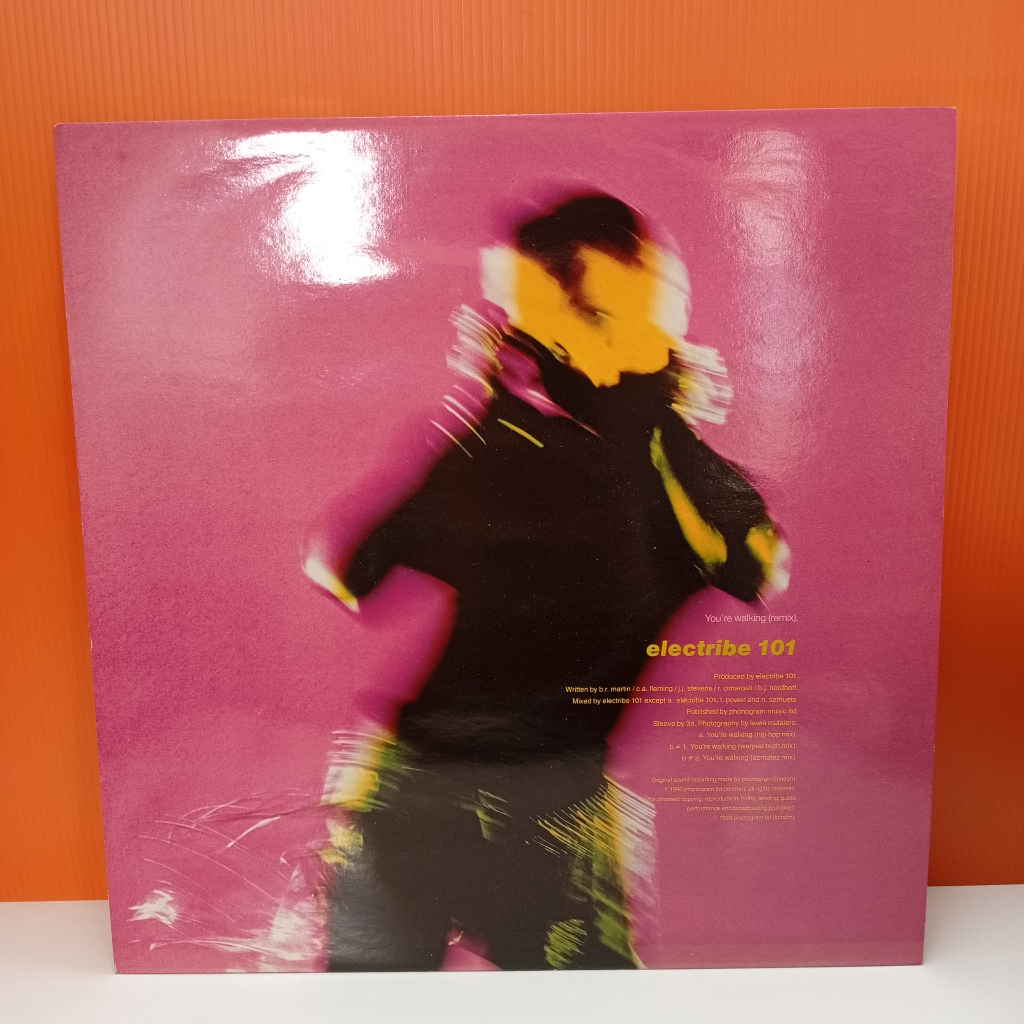 RR28-49 LP TERPAKAI [ ELECTRIBE 101 - YOURE WALKING ( REMIX ) ] USED LP < NM >