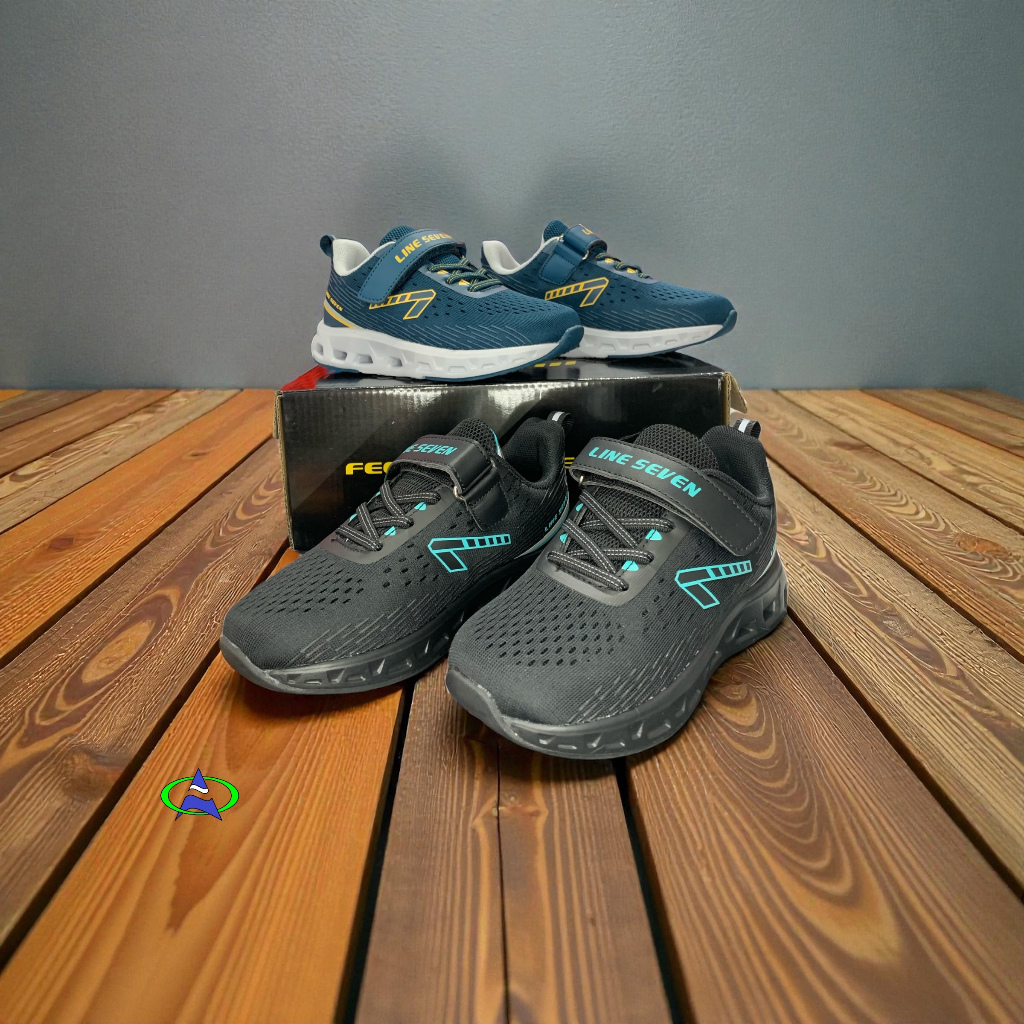 [Line Seven] L7-S2795 Kasut Lari Junior/Joging/Stok Sedia