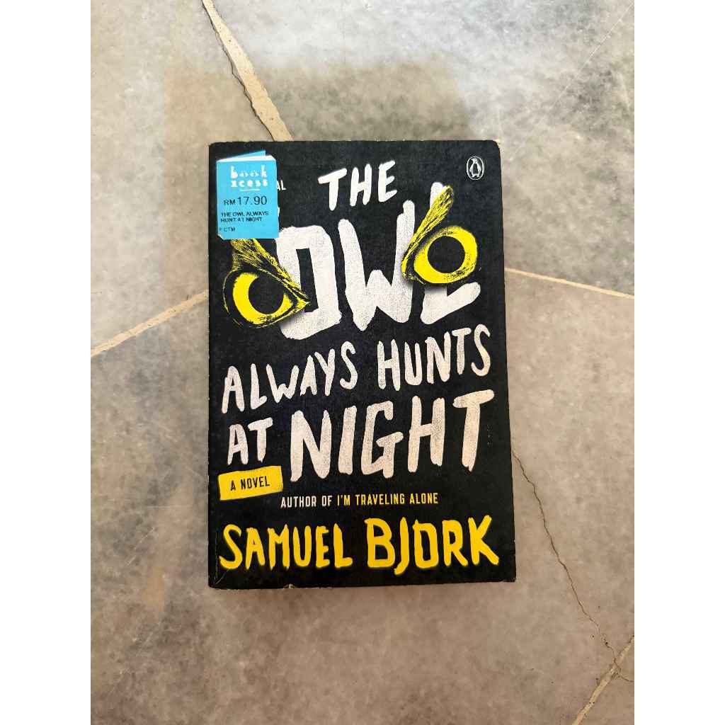 The Owl Always Hunts at Night โดย Samuel Bjork หนังสือมือสอง