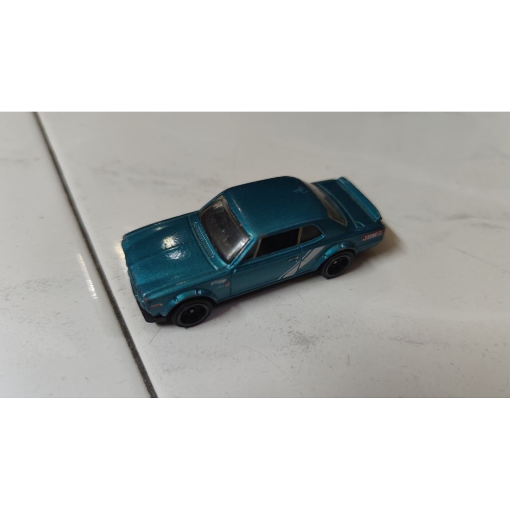 mattel hotwheels 2011 nissan skyline 2000 gtr kenmeri police