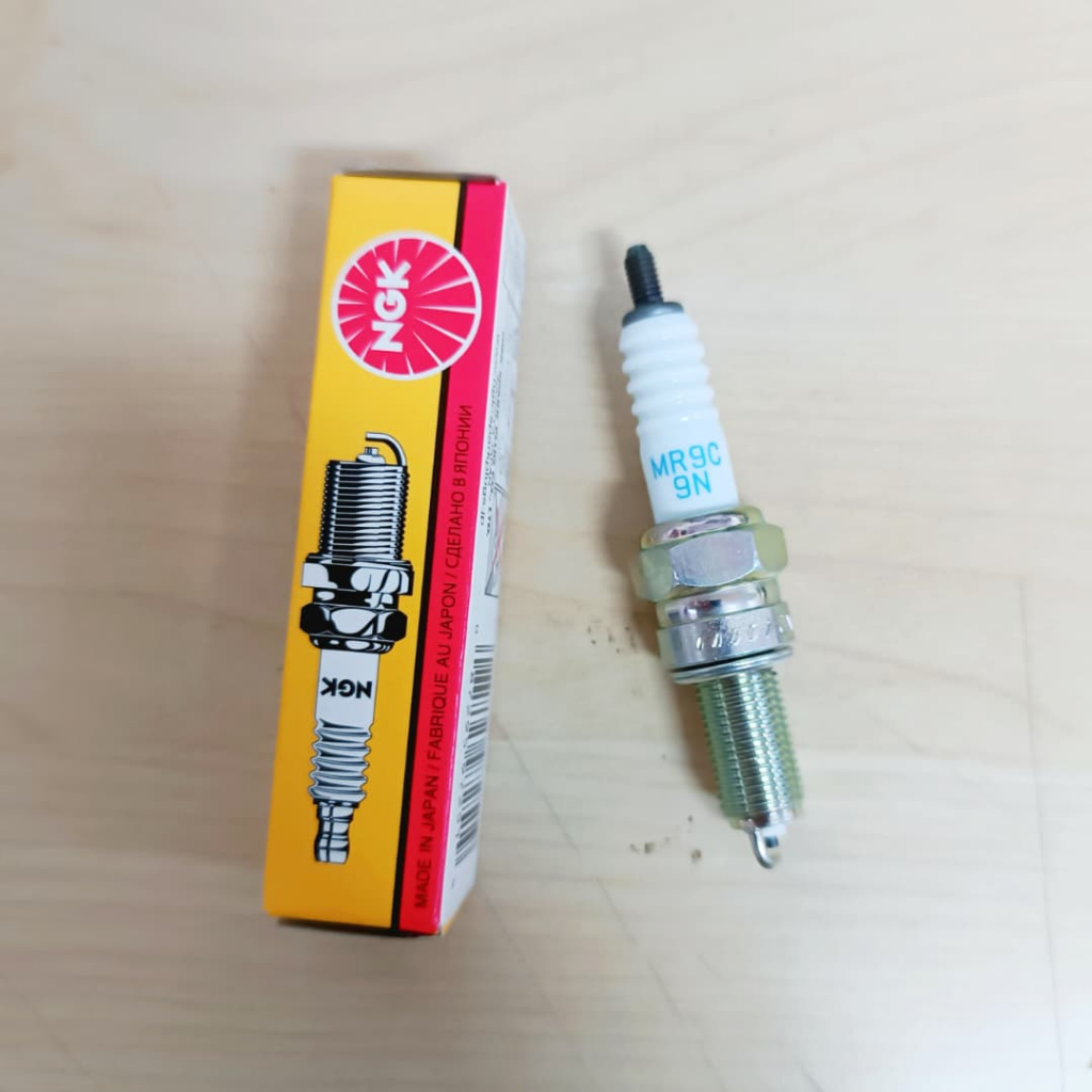 NGK SPARK PLUG MR9C-9N NGK HONDA RS150 PLUG YTZ6V YTZ7S YTZ7 YTZ5 YB5L YB3L UMA YTZ7A RK RCB