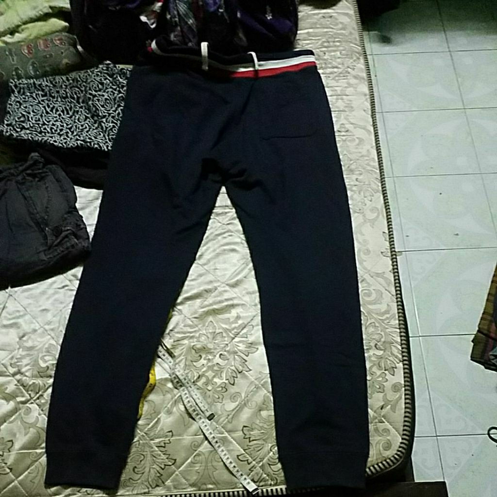 แบรนด์ SWEATPANT JOGGER SIZE 34 43X43 INCH